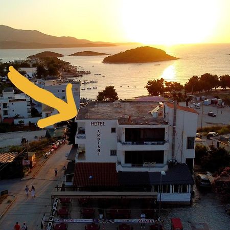 Hotel Ardiani クサミル エクステリア 写真