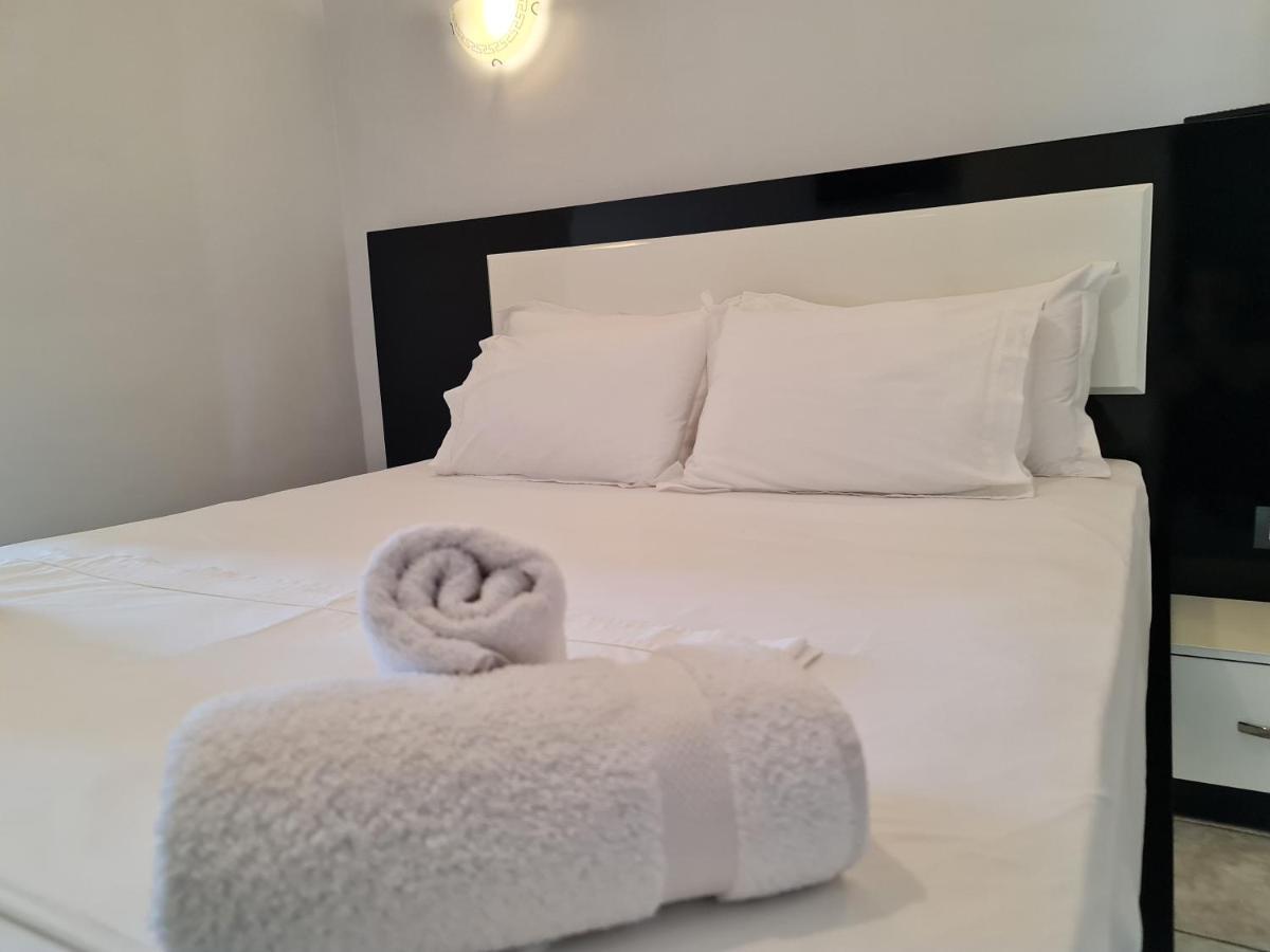 Hotel Ardiani クサミル エクステリア 写真