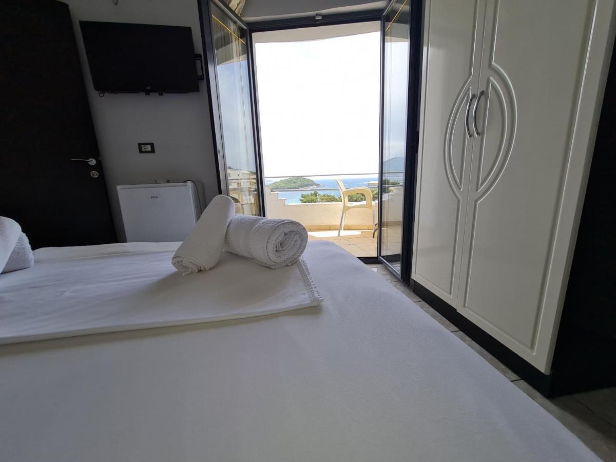 Hotel Ardiani クサミル エクステリア 写真