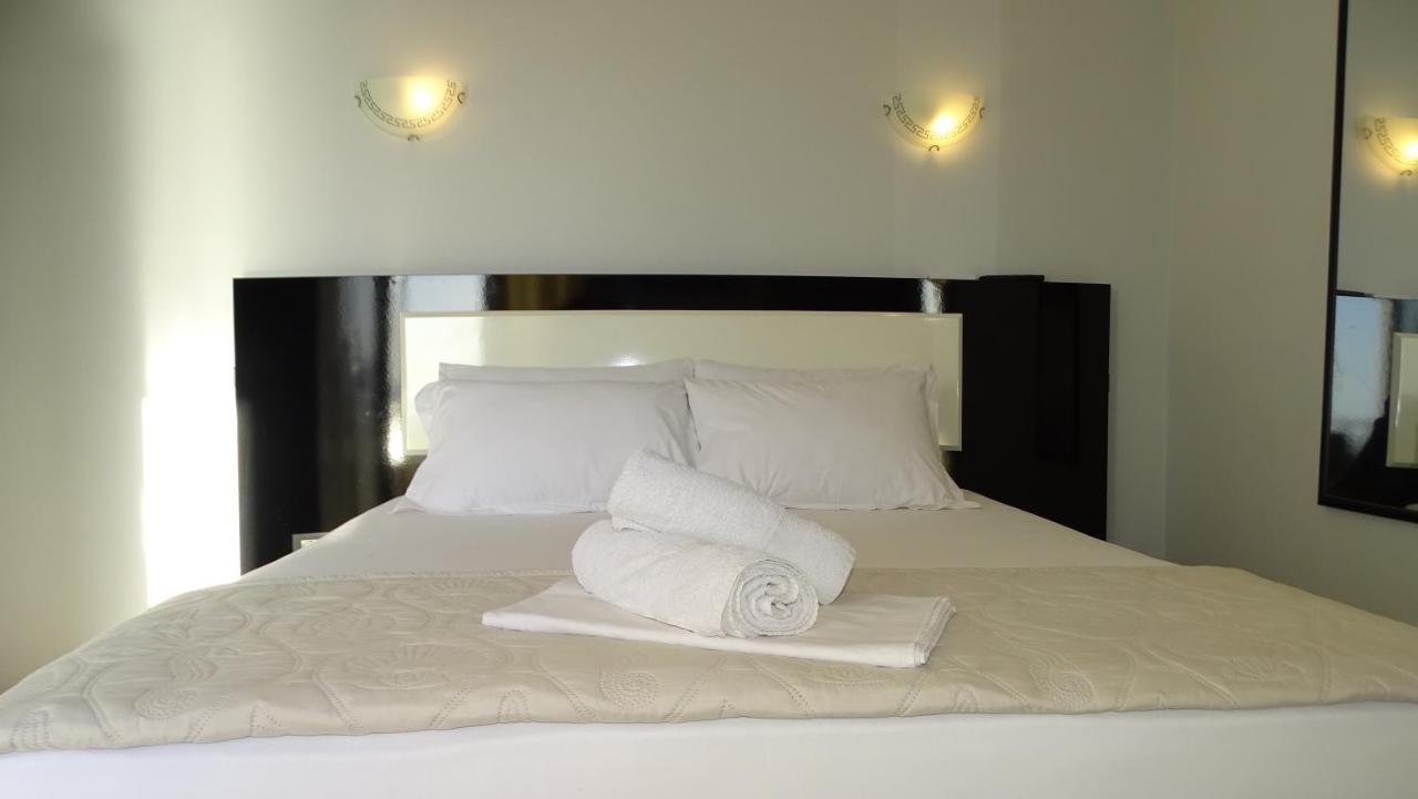 Hotel Ardiani クサミル エクステリア 写真