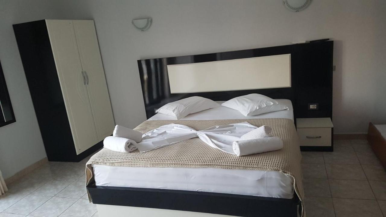 Hotel Ardiani クサミル エクステリア 写真